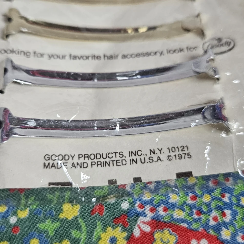 1975 NIP Goody Barettes - #903, Pack of 4